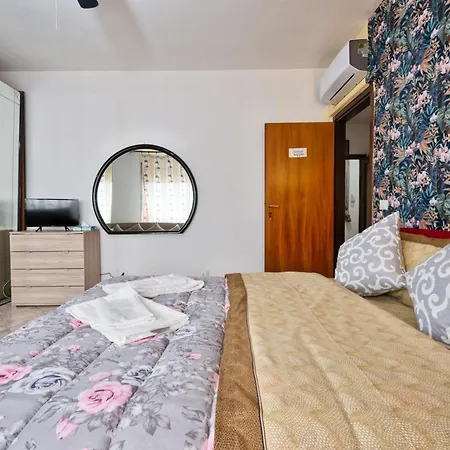 Holly Venice Guest house